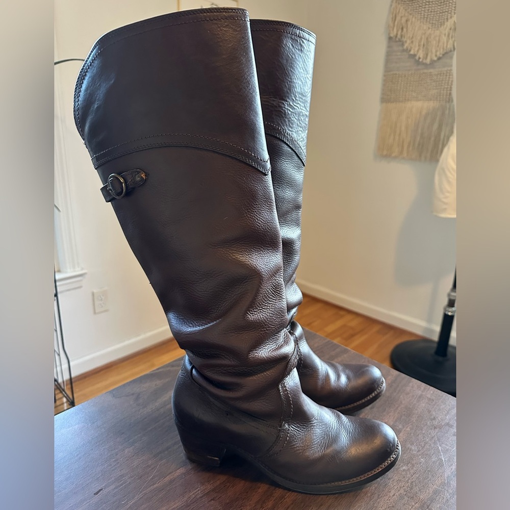 Frye Jane Cuff Over the Knee Heeled Boots in Dark Brown Leather - Picture 3 of 9